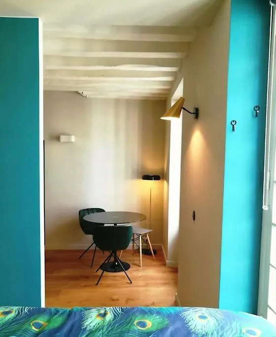 Romantic Brand New Suite In Central Paris, Bathroom, Kitchen 0*, Paris