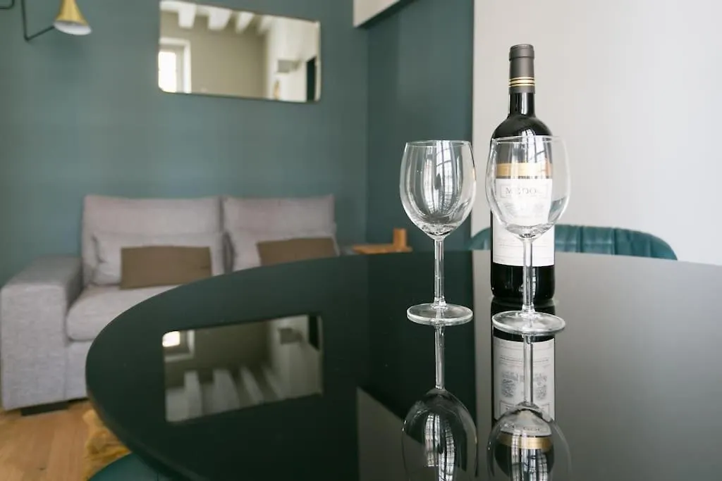 Apartment Romantic Brand New Suite In Central Paris, Bathroom, Kitchen